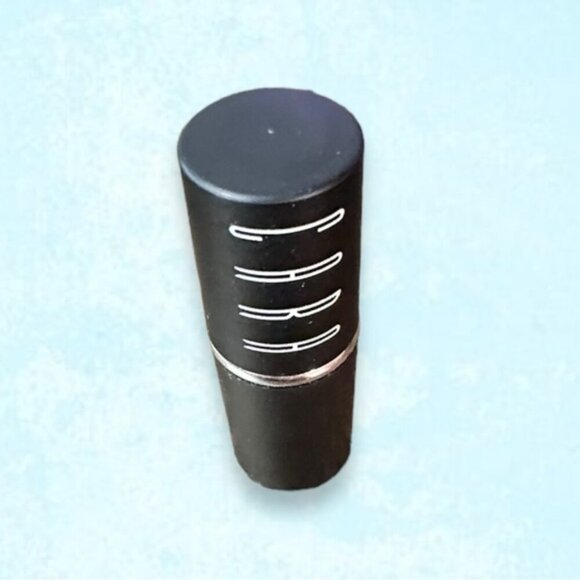 🆕 CARA Cosmetics Delano Mini Lipstick - Picture 3 of 4